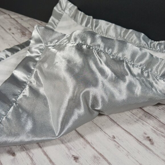 Cloud Island Baby Lovey Gray Elephant Plush Satin-Lined G/W Striped Blanket 14" - Picture 8 of 13